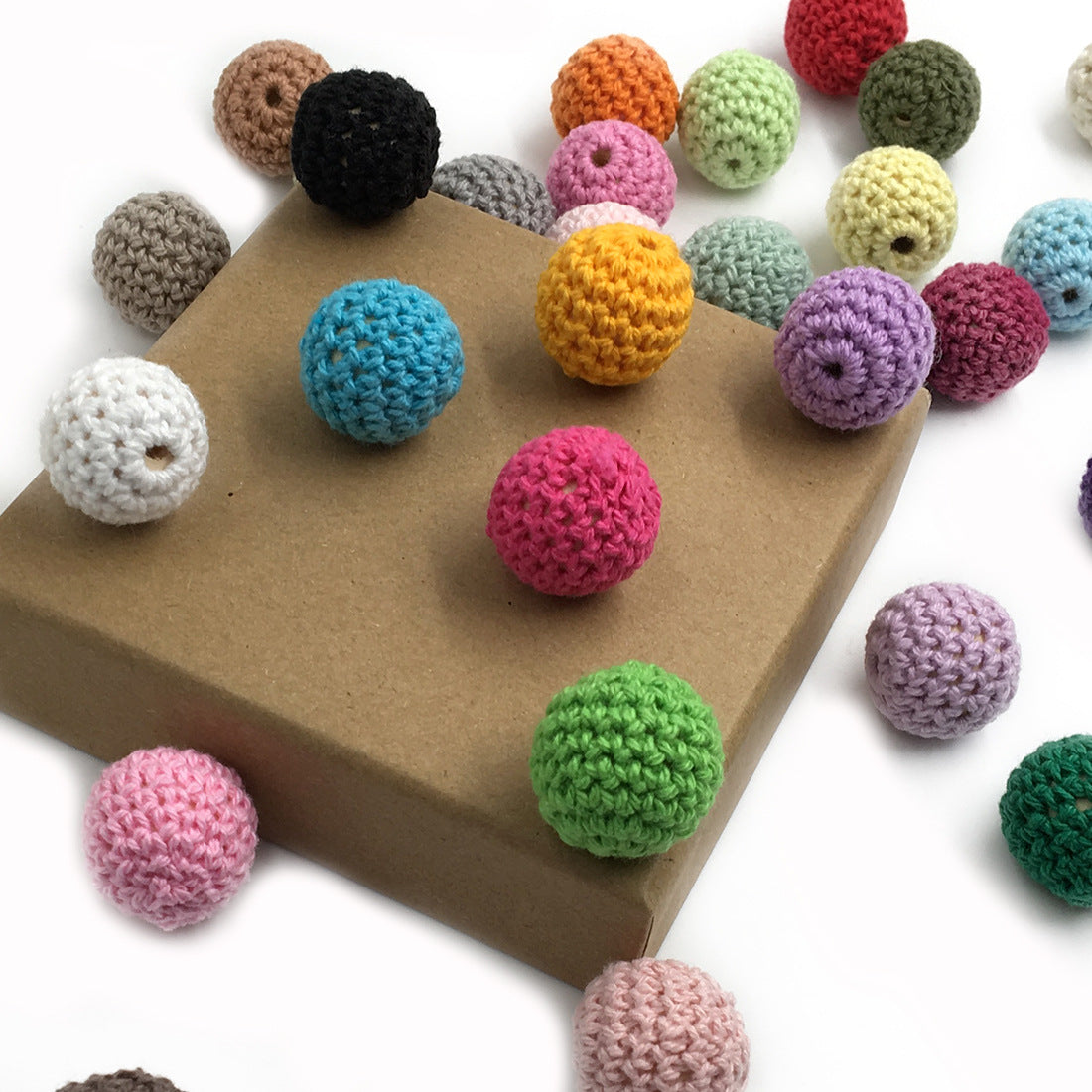 Wholesale 30pcs 16mm Hook Wool Thread Ball Wooden Beads